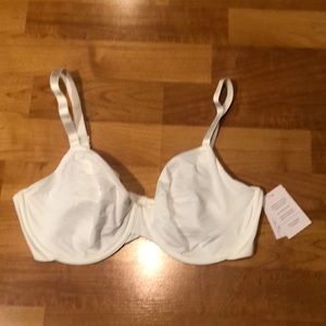 NWT white Auden bra. Size 36D